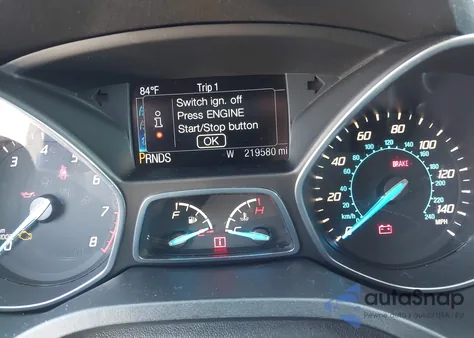 2014 Ford Escape Titanium z USA, uszkodzony, nr VIN 1FMCU0JX9EUA73991